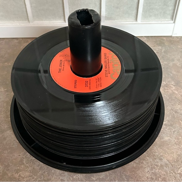 Vintage Disk•Go•Case 45 RPM Vinyl Record Case - Picture 6 of 11